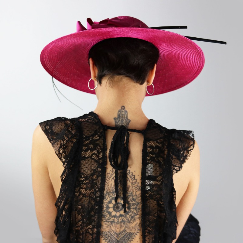 Fuchsia ceremony hat with bow